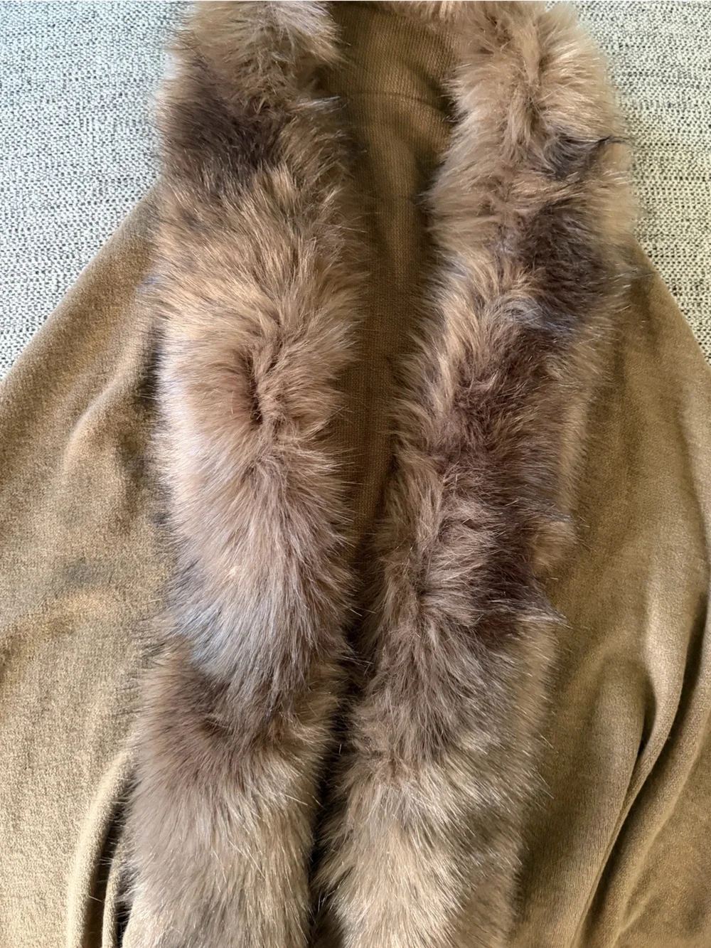 J&X NY Camel Knit Fringe Poncho with Faux Fur Collar - Boho Cape O/S